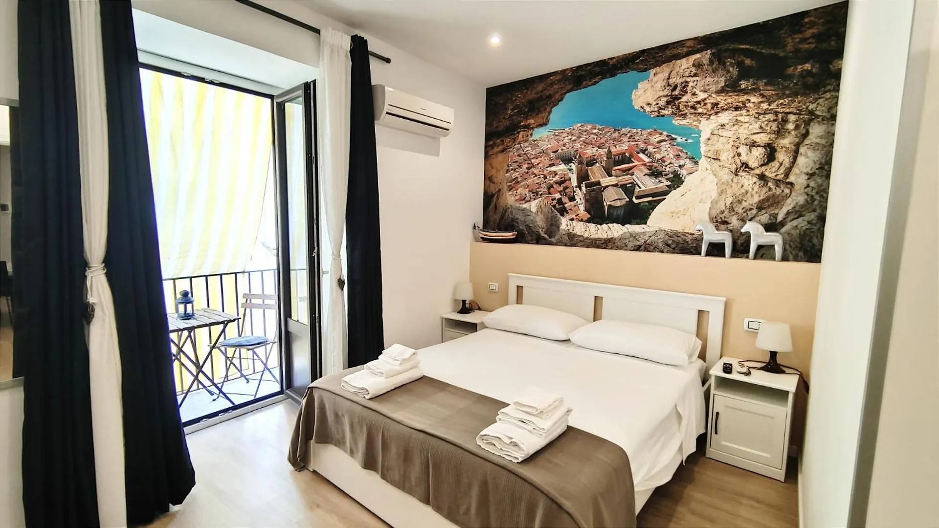 Antoinette Maison Cefalu 0*,  Italy